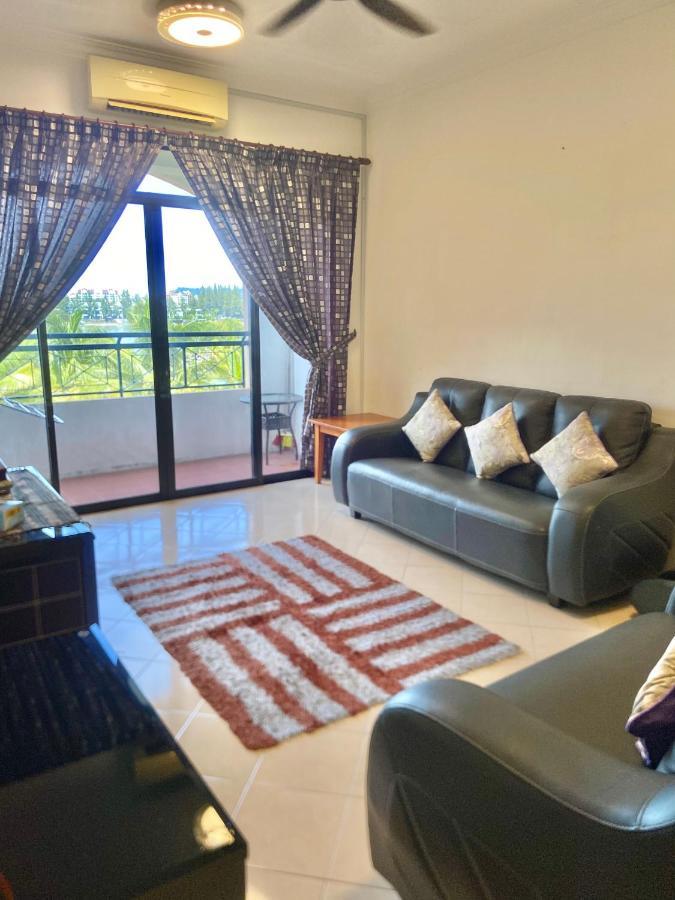 Marina Cove, Lumut Lägenhet Exteriör bild